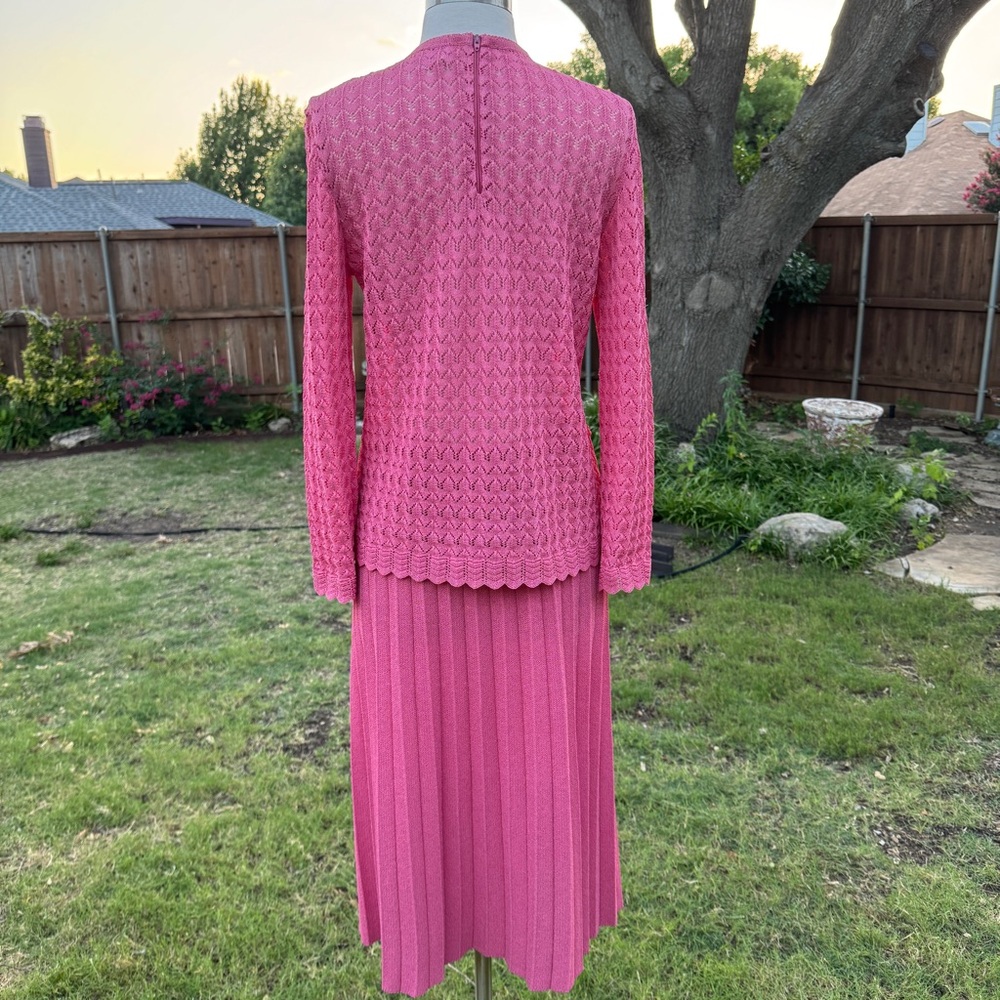 💖 Elegant Vintage Castleberry Cranberry-Pink Knit Skirt Set - Picture 11 of 16